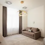 Mera Hotel