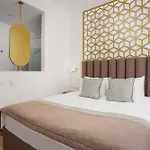 Hotel Mera 4*