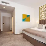 Hotel Mera Boedapest
