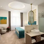 Mera Budapest